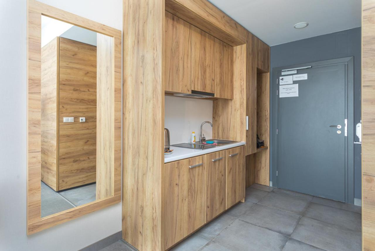 Aparthotel Apartamenty Czarna Gora 230 西恩纳 外观 照片