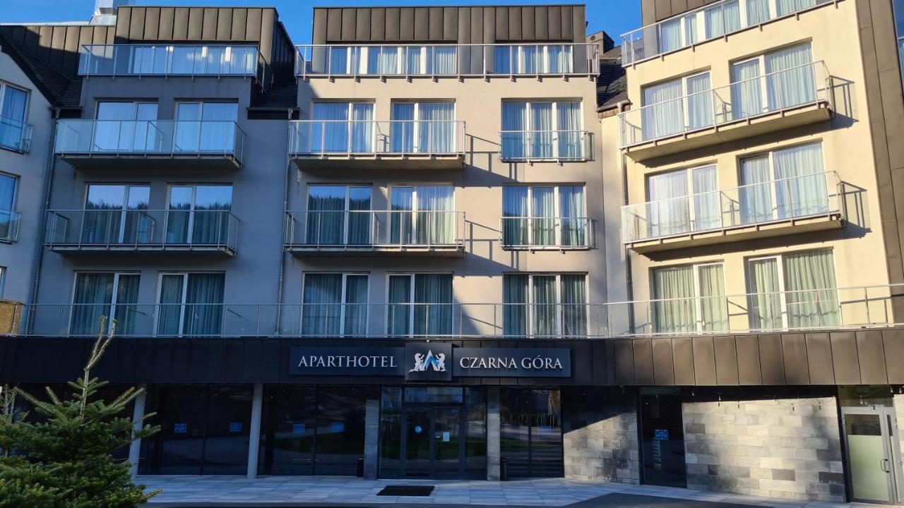 Aparthotel Apartamenty Czarna Gora 230 西恩纳 外观 照片